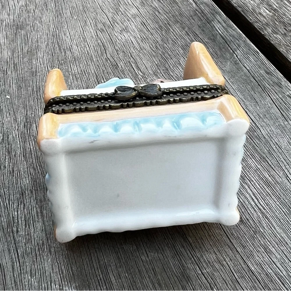 Sleeping Baby Bear Porcelain Hinged Keepsake Decorative Trinket Box Jewelry Box